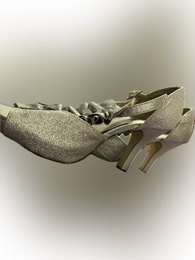 Hot Tomato Glitter Ruffle Slingback Heels - Silver